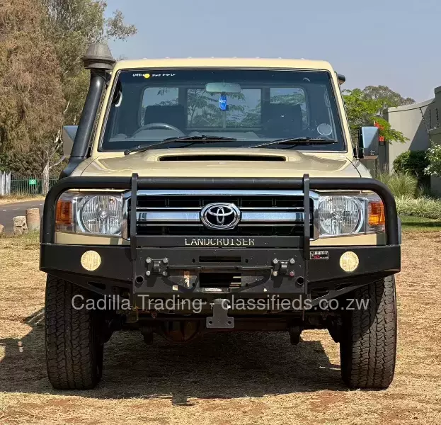 Toyota Land Cruiser 2015