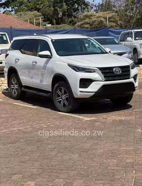 Toyota Fortuner 2021