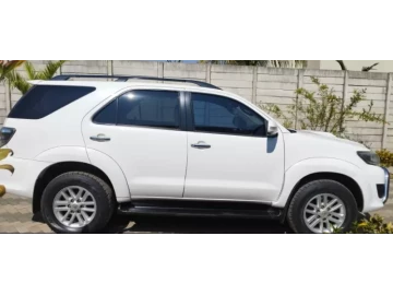 Toyota Fortuner 2013