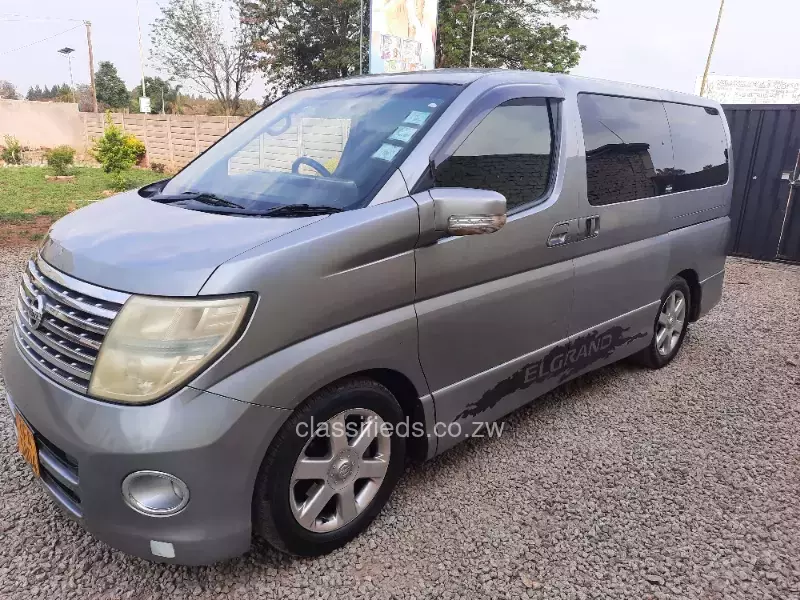 Nissan Elgrand 2006