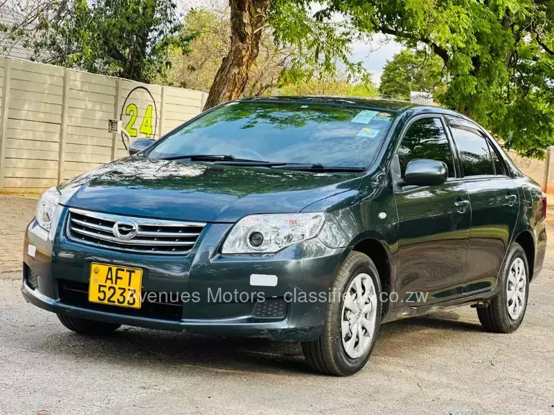 Toyota Axio 2012