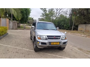 Mitsubishi Pajero 2006