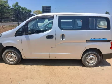 Nissan NV200 2014