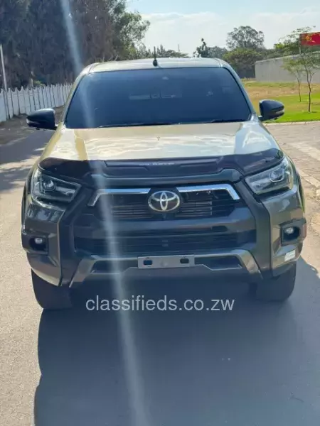 Toyota Hilux 2023