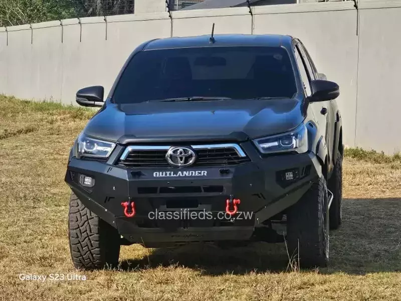 Toyota Hilux 2023