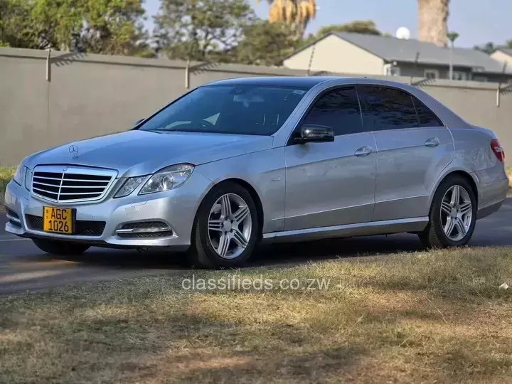 Mercedes Benz E-Class 2012