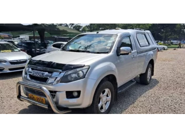 Isuzu KB300 2014