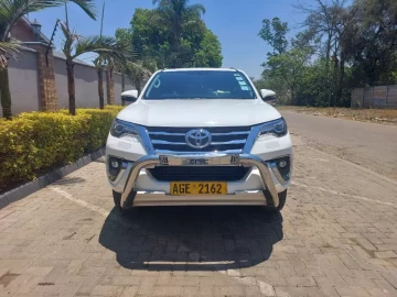 Toyota Fortuner 2020