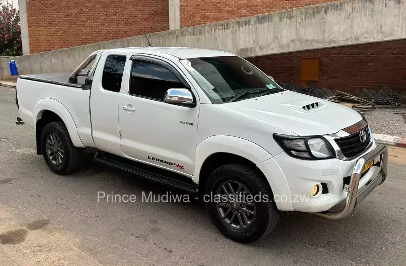 Toyota Hilux 2015