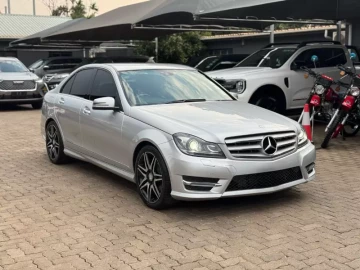 Mercedes Benz C-Class 2012