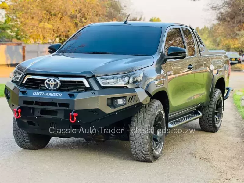 Toyota Hilux 2023