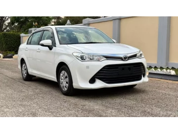 Toyota Axio 2015