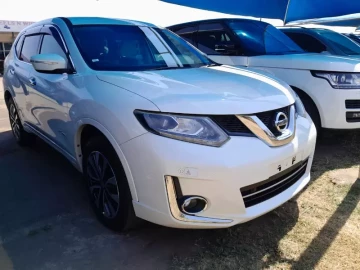 Nissan X-Trail 2016