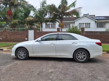 Toyota Mark x 2013