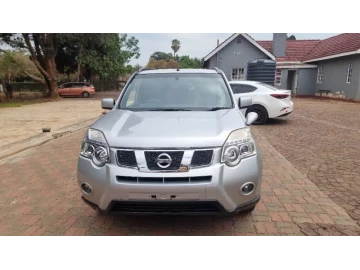 Nissan X-Trail 2014