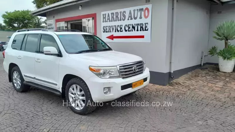 Toyota Land Cruiser 200 Series 2014