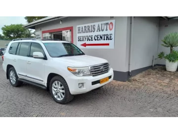 Toyota Land Cruiser 200 Series 2014