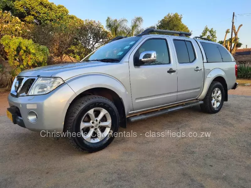 Double Cabs: Nissan Navara, Ford Ranger, Toyota Hilux D4D