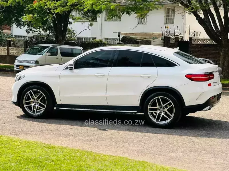 Mercedes Benz GLE 2019