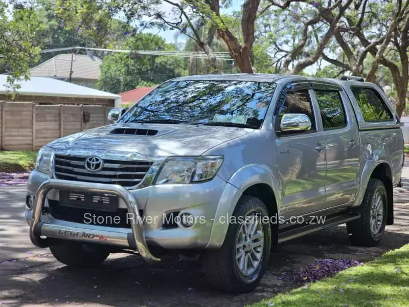 Toyota Hilux 2015