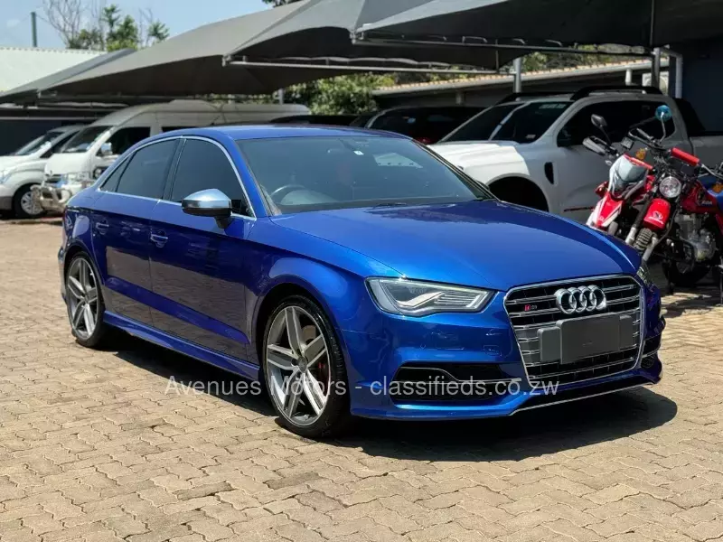 Audi RS3 2015