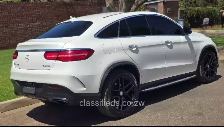 Mercedes Benz GLE350d 4matic 2017