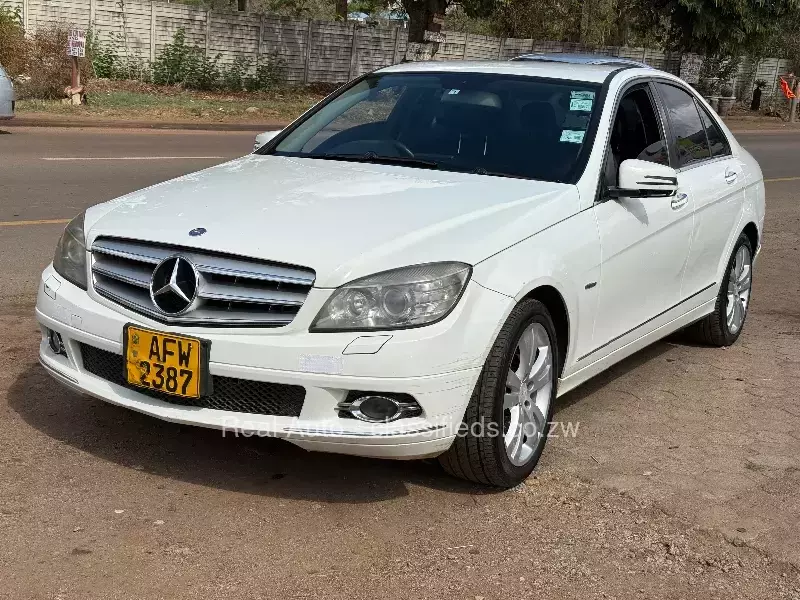 Mercedes Benz C-Class 2009