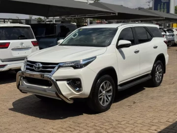 Toyota Fortuner 2020