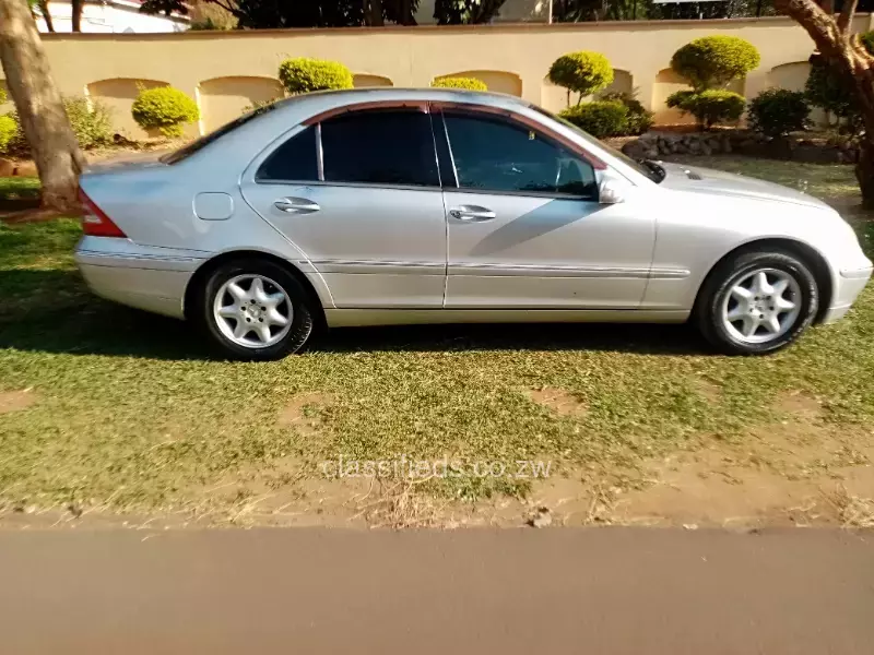 Mercedes Benz C-Class 203 2002