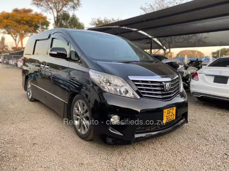 Toyota Alphard 2010