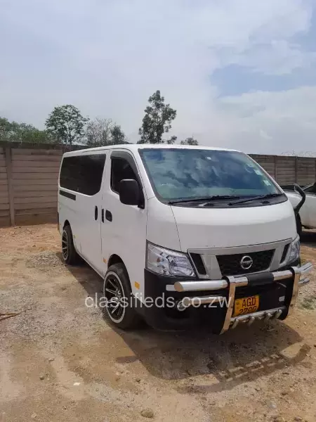 Nissan Caravan NV350 Hire