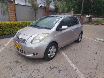 Toyota Vitz 2006