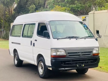 Toyota Hiace 2000