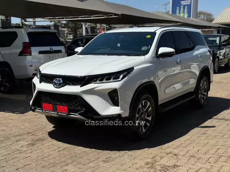 Toyota Fortuner 2024