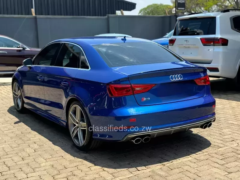 Audi RS3 2015