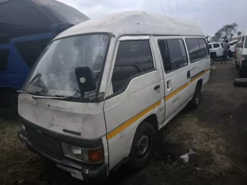 Nissan Caravan