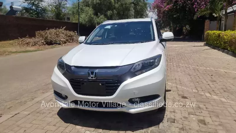 Honda Vezel 2016