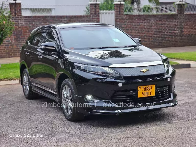 Toyota Harrier 2015