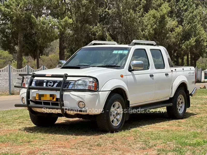 Nissan NP300 2016