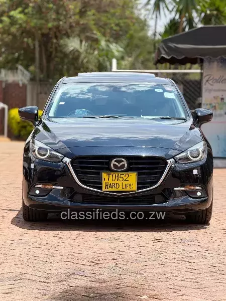 Mazda Axela 2015