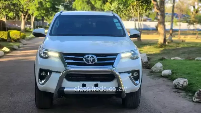 Toyota Fortuner 2019