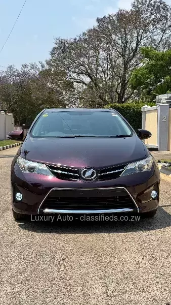 Toyota Auris 2015