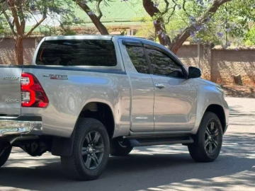 Toyota Hilux 2021