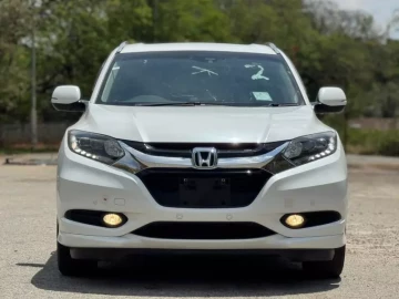 Honda Vezel 2016