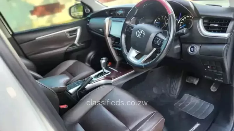 Toyota Fortuner 2019