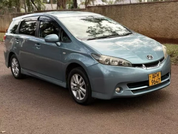 Toyota Wish 2012