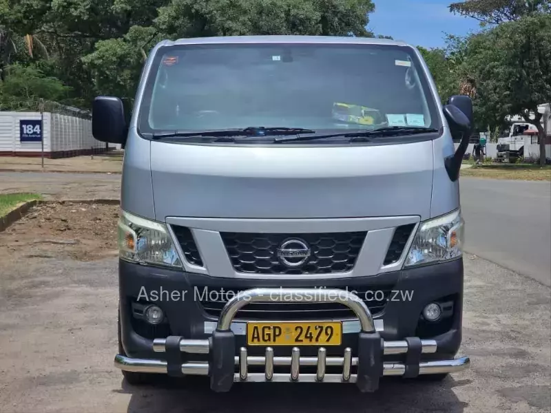 Nissan NV350 2014