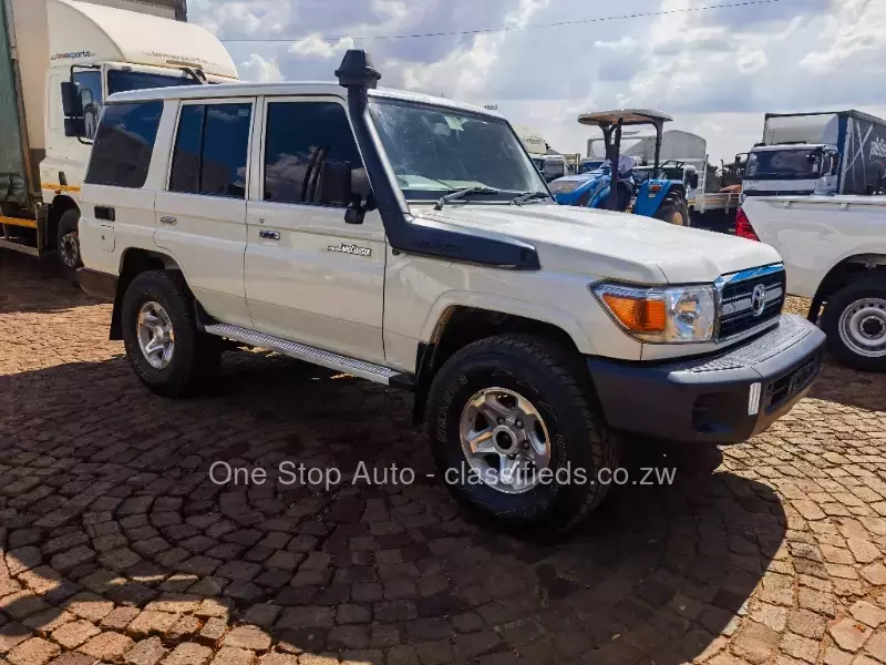 Toyota Land Cruiser 2018