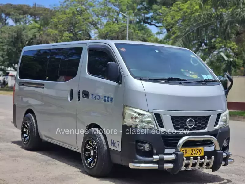 Nissan NV350 2014