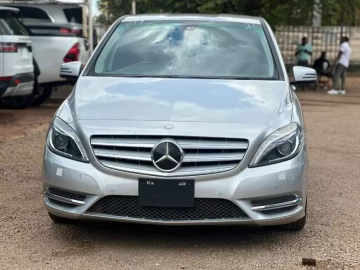 Mercedes Benz B-Class 2014